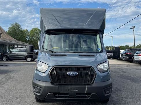 Used 2021 Ford Transit 350 DRW RWD image 3