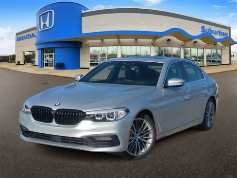 Used 2018 BMW 530i xDrive w/ Premium Package image 1