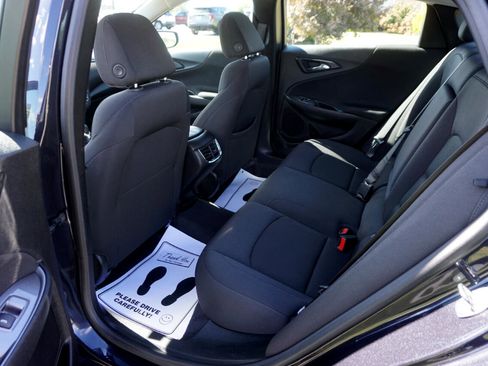 Used 2023 Chevrolet Malibu LT image 9