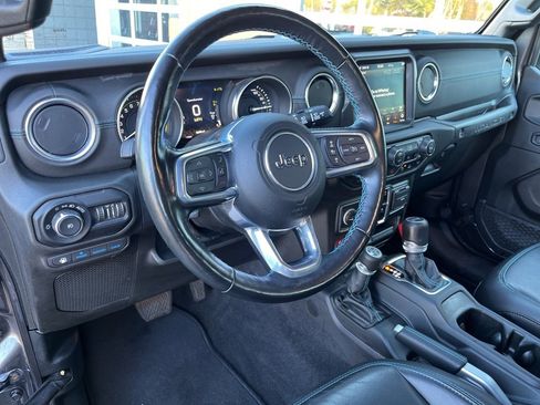 Used 2021 Jeep Wrangler Unlimited Rubicon 4xe w/ Steel Bumper Group image 32