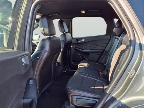 Used 2024 Ford Escape ST-Line w/ Tech Pack #1 image 10