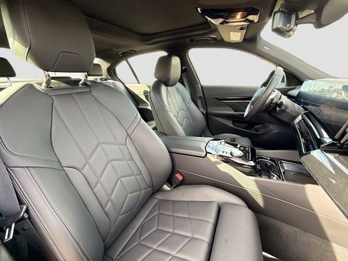 Used 2026 BMW 530i image 16