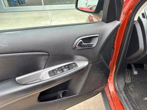 Used 2014 Dodge Journey SXT w/ Flexible Seating Group AWD/4WD image 14