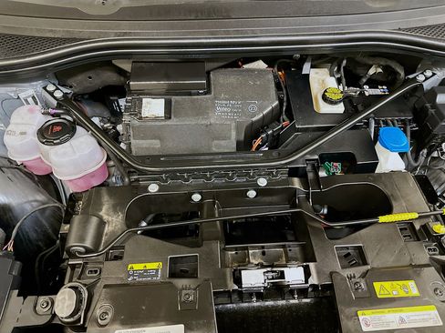 Used 2023 Volkswagen ID.4 Pro S AWD/4WD image 36