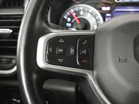 Used 2021 RAM 1500 Big Horn AWD/4WD image 36