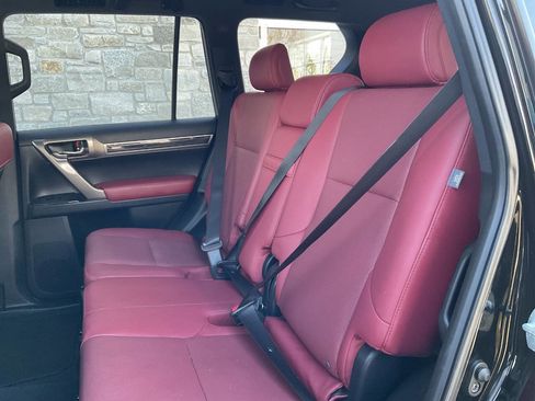 Used 2020 Lexus GX 460 Premium image 35