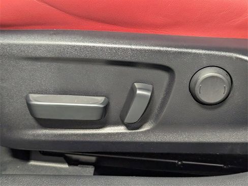 Used 2021 Lexus IS 350 F Sport image 11