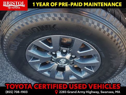 Certified 2022 Toyota Tacoma SR5 AWD/4WD image 12
