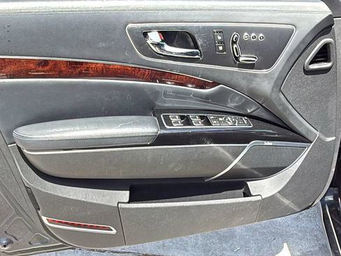 Used 2015 Kia K900 Luxury RWD image 18