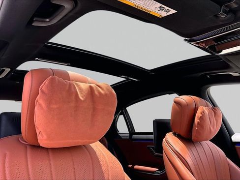 Certified 2023 Mercedes-Benz S 500 4MATIC image 17