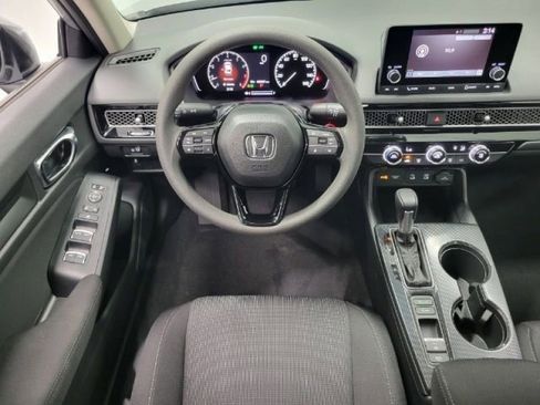Used 2025 Honda Civic LX image 4
