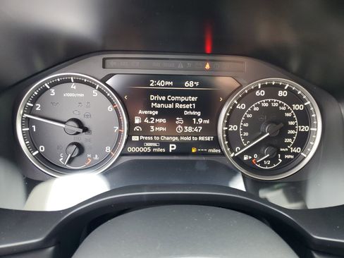 New 2026 Mitsubishi Outlander ES image 13