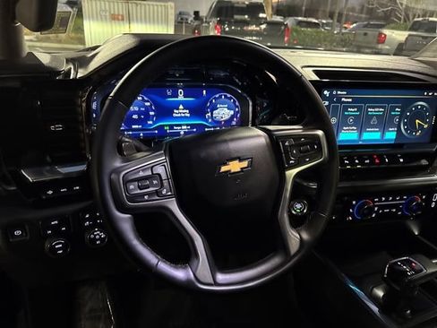 Used 2024 Chevrolet Silverado 1500 LTZ w/ LTZ Premium Package image 17