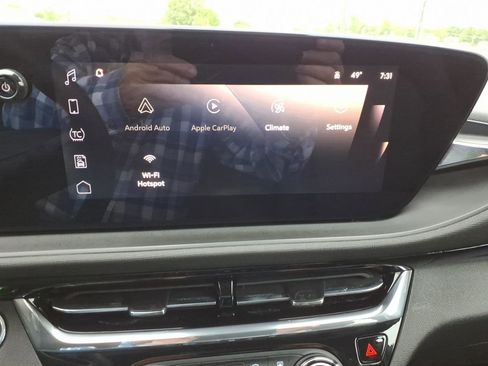 Used 2025 Buick Envista Sport Touring w/ Convenience I Package FWD image 16