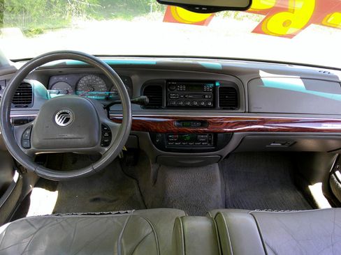 Used 2002 Chevrolet Camaro LT image 34