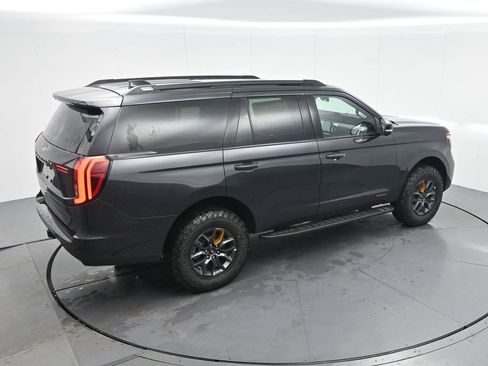 New 2026 Ford Expedition Tremor image 32