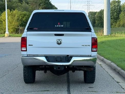 Used 2015 RAM 3500 SLT AWD/4WD image 34