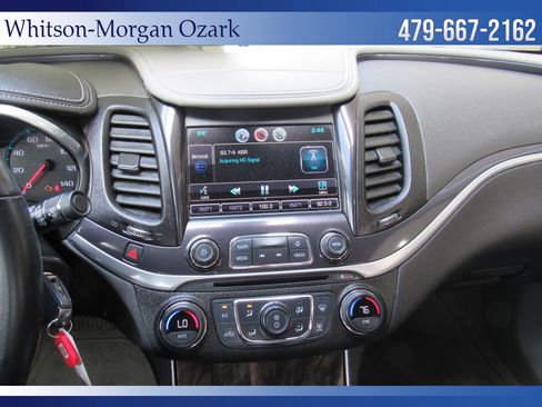 Used 2014 Chevrolet Impala LT w/ Convenience Package FWD image 34