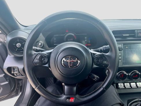 Used 2024 Toyota GR86 Premium RWD image 11