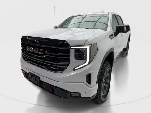 Used 2025 GMC Sierra 1500 AT4 AWD/4WD image 4