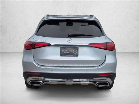 New 2026 Mercedes-Benz GLC 300 image 8