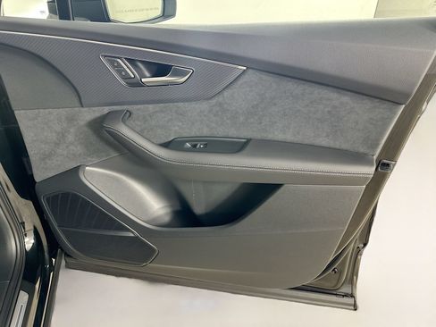 New 2026 Audi SQ7 Premium Plus AWD/4WD image 44