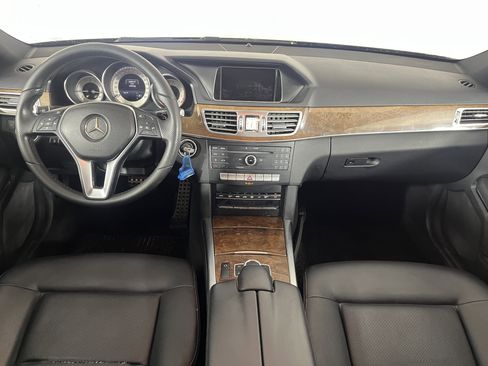 Used 2016 Mercedes-Benz E 350 4MATIC Sedan image 10