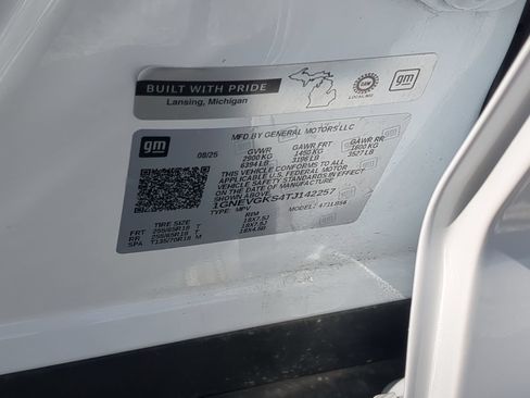 Used 2026 Chevrolet Traverse LT AWD/4WD image 35