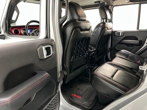 Used 2020 Jeep Gladiator Rubicon AWD/4WD image 42