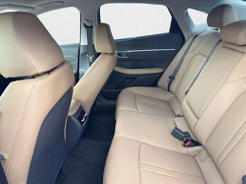 New 2025 Hyundai Sonata Limited image 16