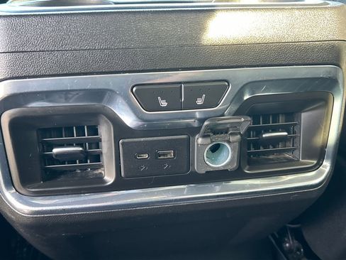 Used 2021 Chevrolet Silverado 3500 High Country w/ LPO, Hitch Package image 27