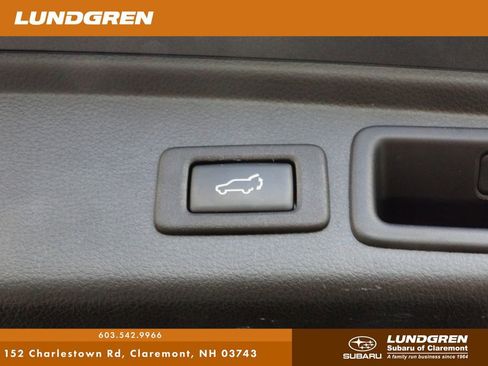 Used 2016 Subaru Forester 2.5i Touring w/ Eyesight & Navigation System AWD/4WD image 35
