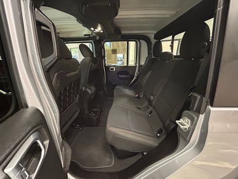 Used 2020 Jeep Gladiator Rubicon w/ Dual Top Group image 51