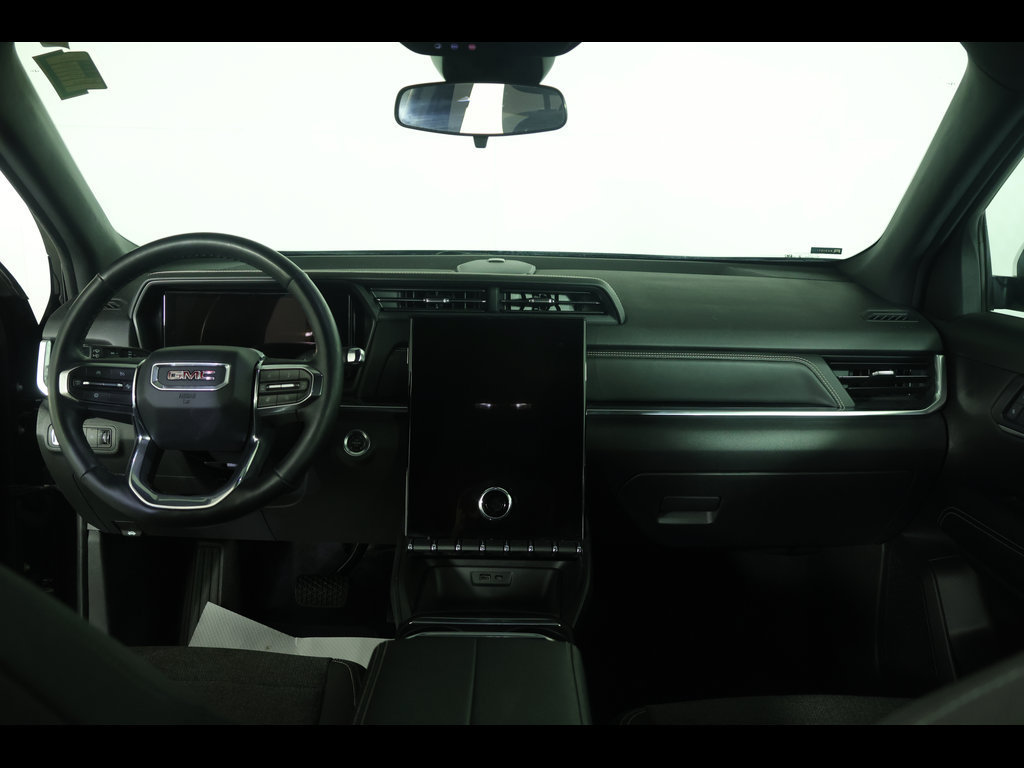Used 2025 GMC Terrain Elevation w/ Black Edition AWD/4WD image 15