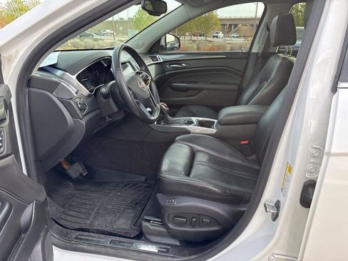 Used 2016 Cadillac SRX Premium w/ Driver Assist Package image 10