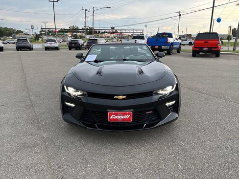 Used 2016 Chevrolet Camaro SS RWD image 9