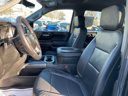 Used 2020 Chevrolet Silverado 1500 LTZ w/ LTZ Plus Package image 3