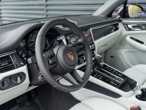 New 2026 Porsche Macan GTS AWD/4WD image 4