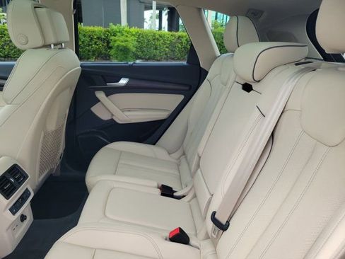 Certified 2023 Audi Q5 2.0T Prestige w/ Prestige Package AWD/4WD image 11