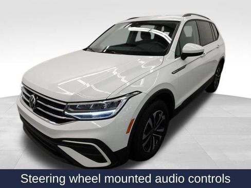 Used 2024 Volkswagen Tiguan S image 4