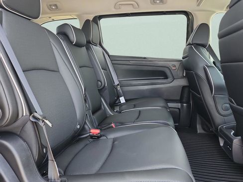 New 2026 Honda Odyssey Elite image 18