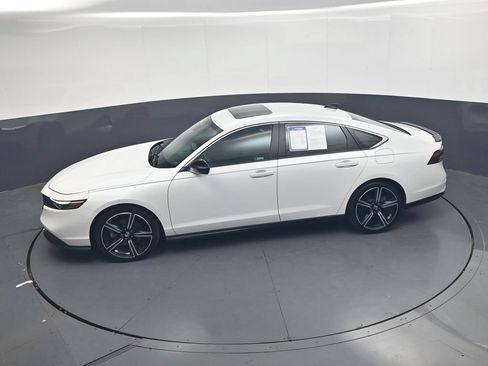 Used 2023 Honda Accord Sport image 35