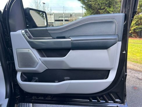 Used 2021 Ford F150 Limited image 24