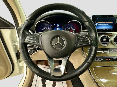 Used 2018 Mercedes-Benz GLC 300 image 10
