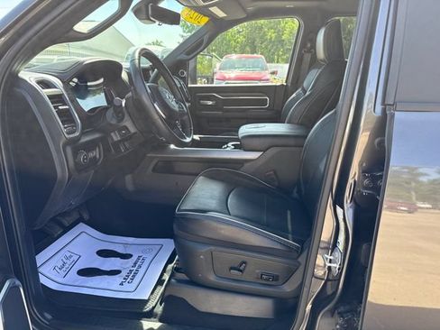 Used 2024 RAM 2500 Laramie w/ Night Edition AWD/4WD image 9