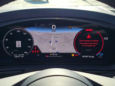 Used 2025 Porsche Cayenne S AWD/4WD image 23