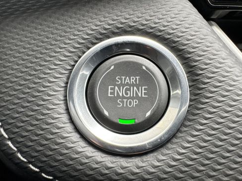 New 2026 Chevrolet Equinox LT w/ Safety and Technology Package AWD/4WD image 22