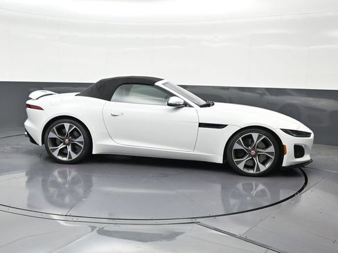 Used 2023 Jaguar F-TYPE Convertible image 6