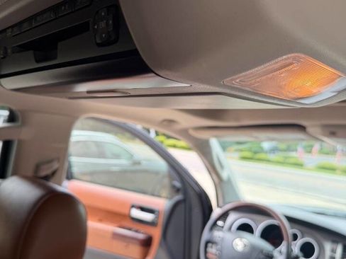 Used 2012 Toyota Sequoia Platinum AWD/4WD image 15