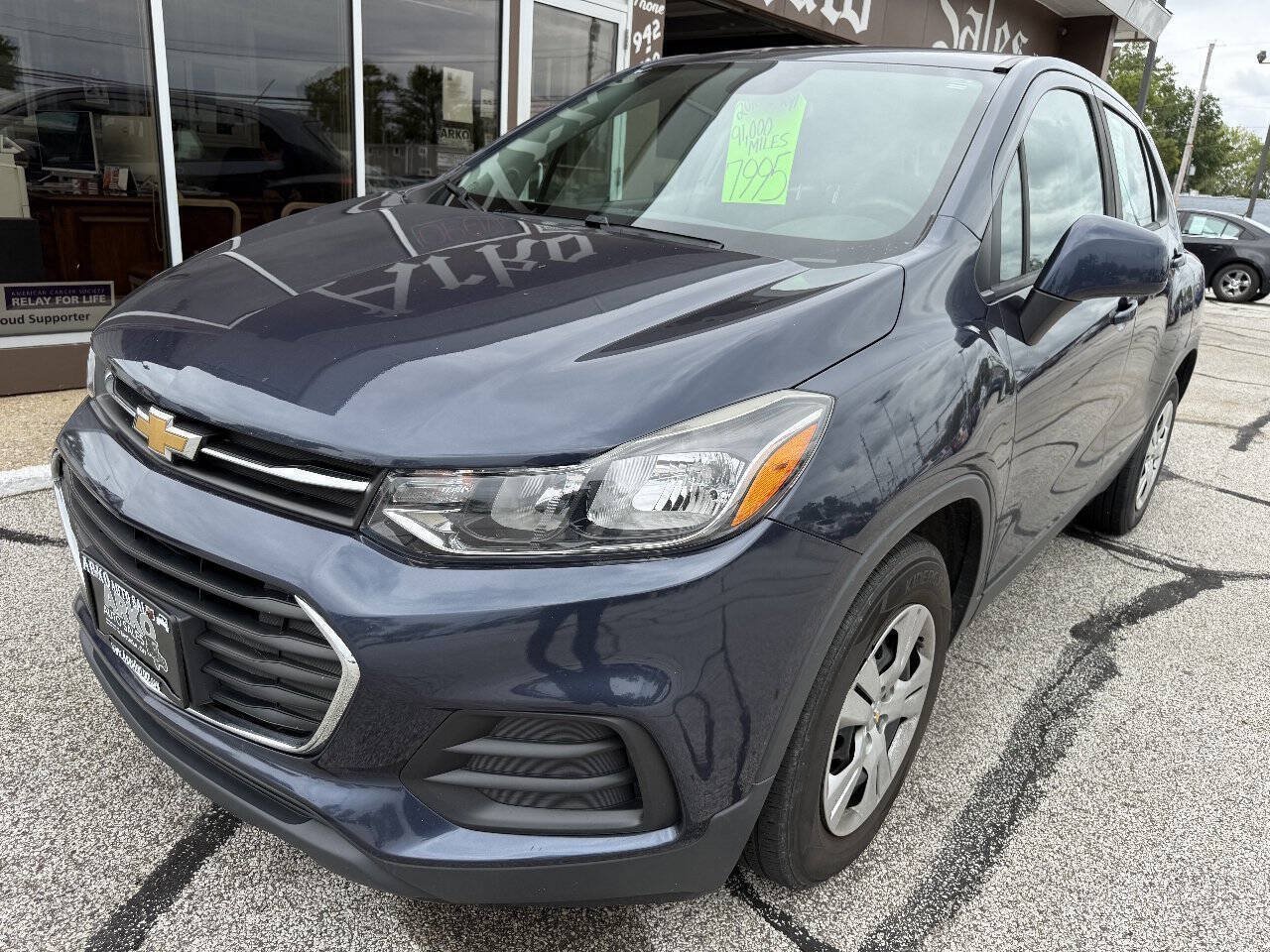 Used 2018 Chevrolet Trax LS FWD image 1